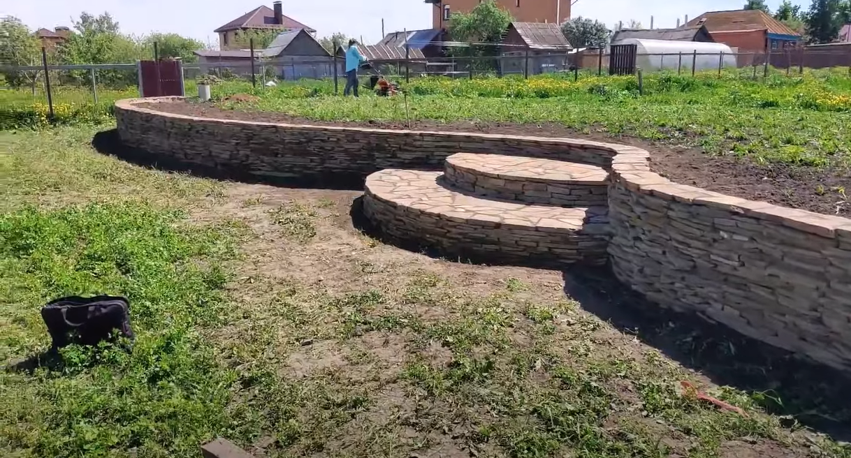 https://vologda.blago-s.ru/storage/app/uploads/public/646/324/b64/646324b647951515853013.png